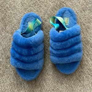 UGG Fluff Yeah Slides Size 6